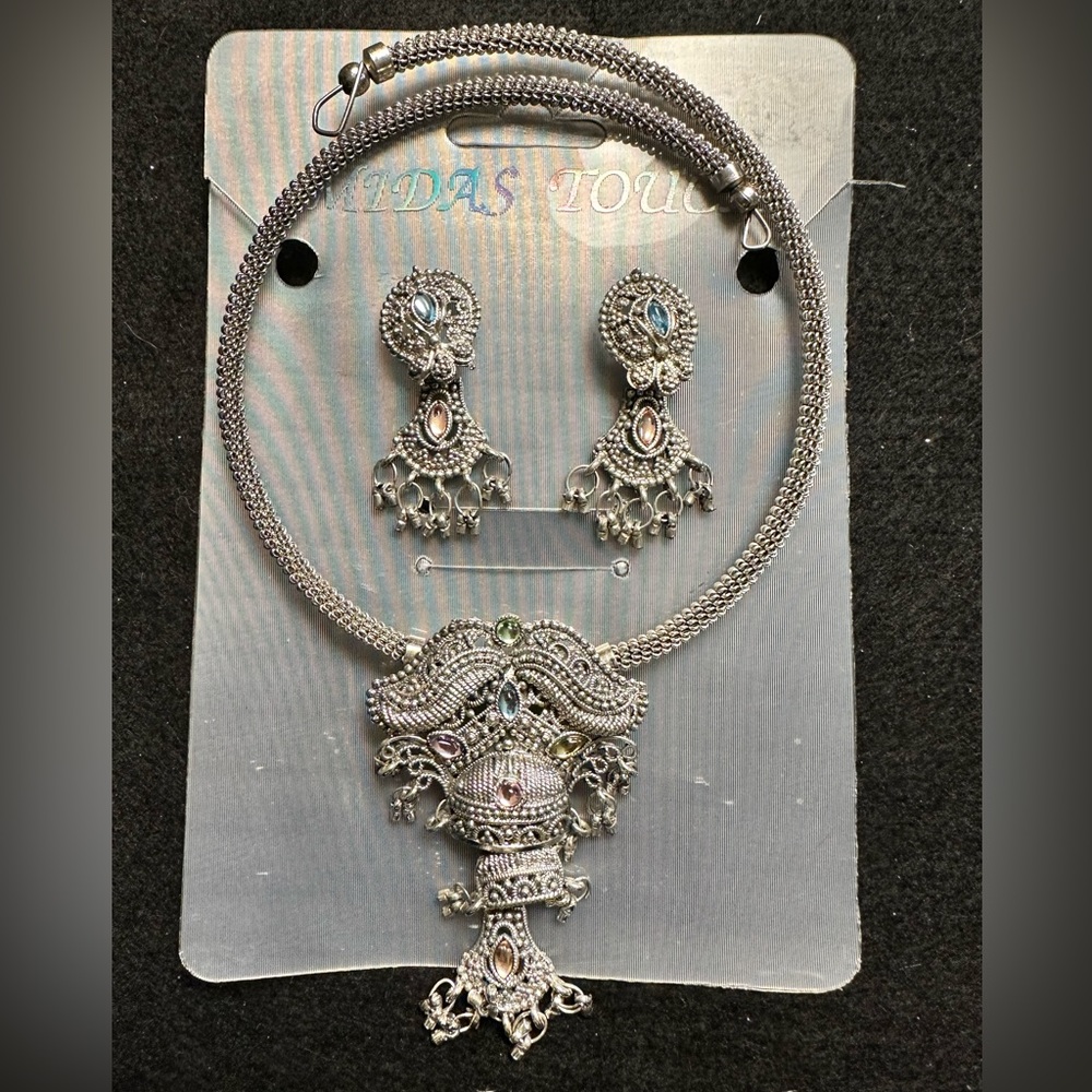 Indian necklace with matching earrings